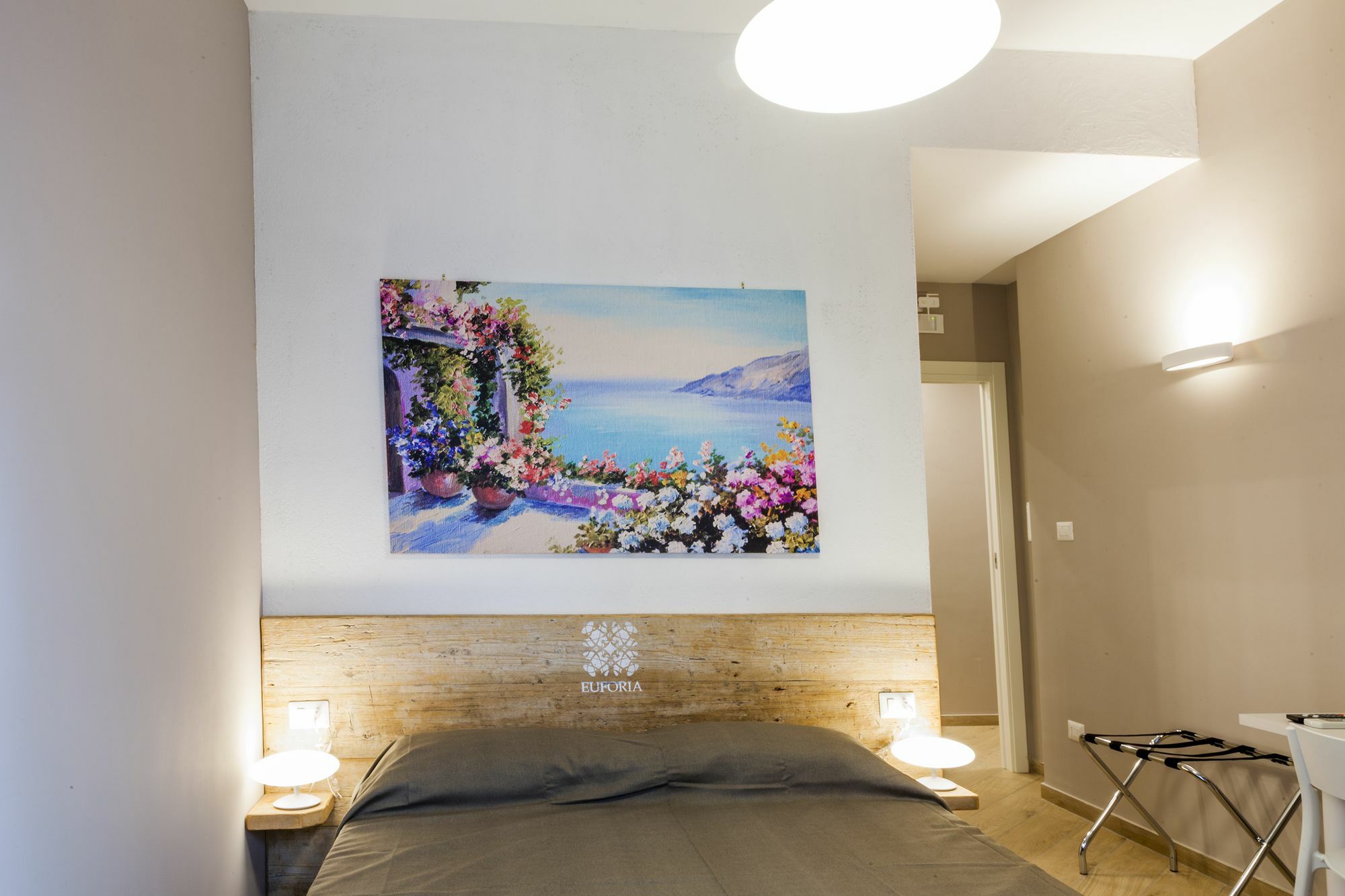 Euforia Napoli - Tre Sedi - Three Locations Bed & Breakfast Екстериор снимка